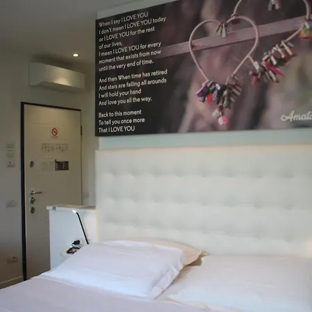 Amata Valgre Affittacamere, Comfort E Pulizia Eccezionali!! Gasthof 4*
