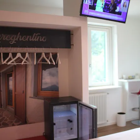 Amata Valgre Affittacamere, Comfort E Pulizia Eccezionali!! Gasthof Olginate