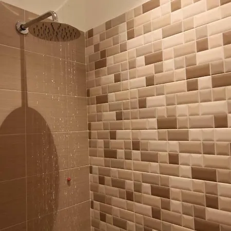 Amata Valgre Affittacamere, Comfort E Pulizia Eccezionali!! بيت ضيافة