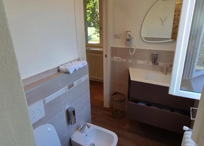 Amata Valgre Affittacamere, Comfort E Pulizia Eccezionali!! Гостевой дом 4*