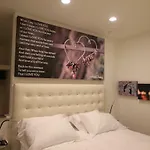 Amata Valgre Affittacamere, Comfort E Pulizia Eccezionali!! Gasthof Olginate